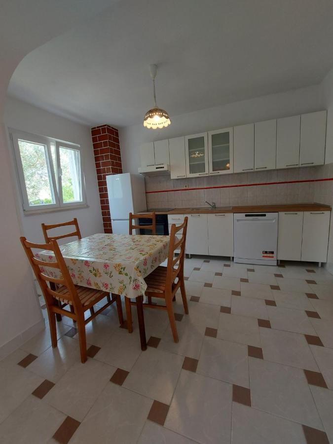 Apartment Elena Vlašići Екстериор снимка